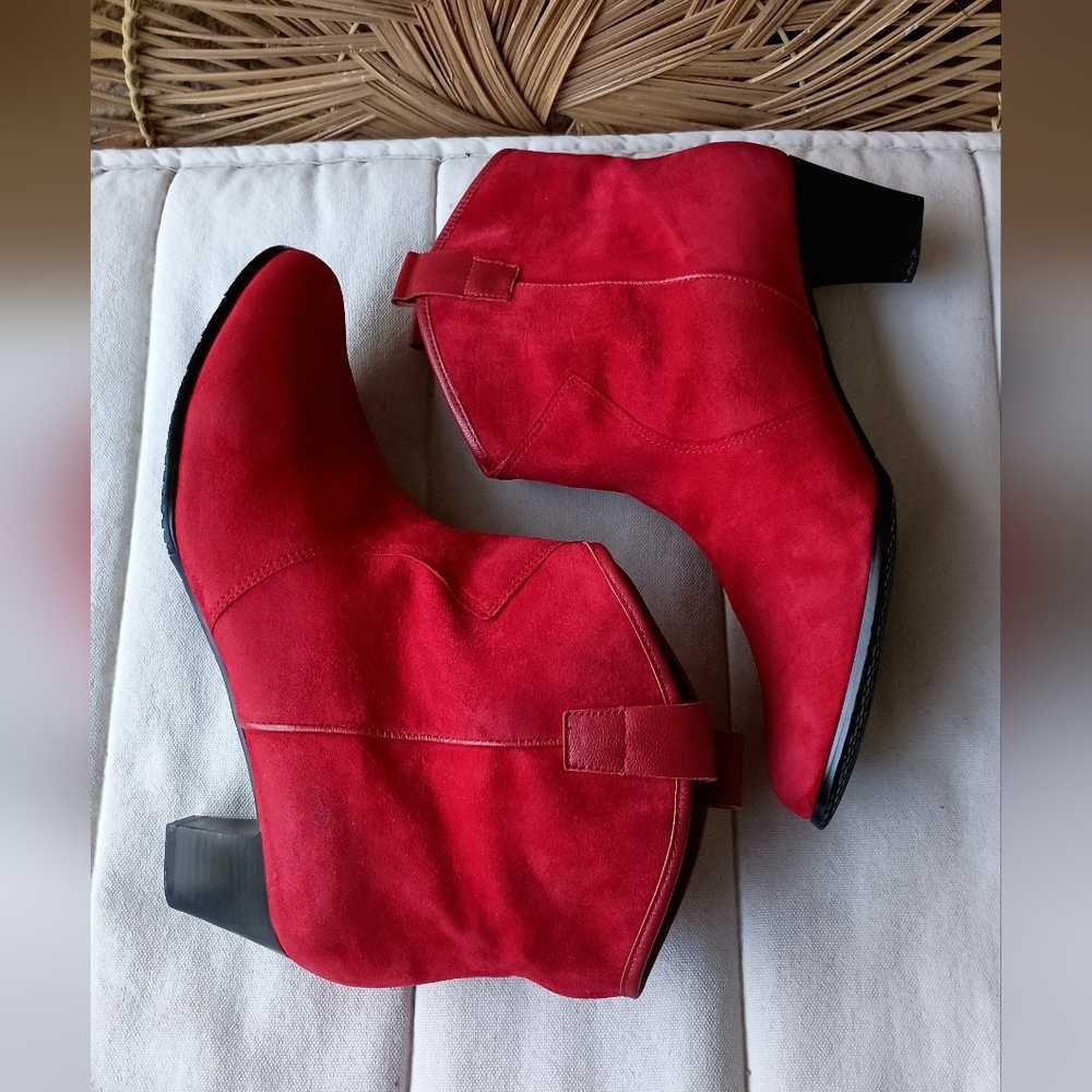 Array Women's Red Suede Ankle Boots_Leather Inside_9.5W